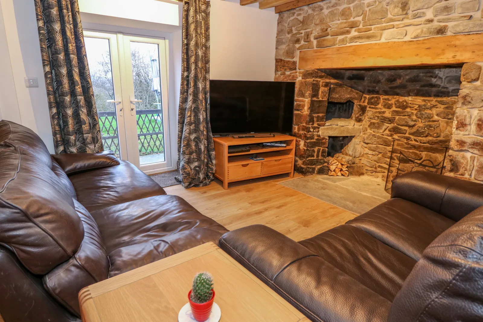 Property image 2 for SC977490