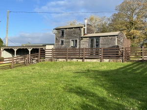 Shepherds Cabin at Titterstone