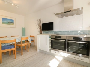 Property image 8 for SC983154