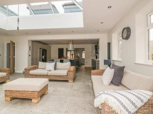 Property image 6 for SC983157