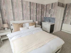 Property image 8 for SC985343