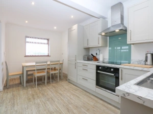 Property image 4 for SC985586