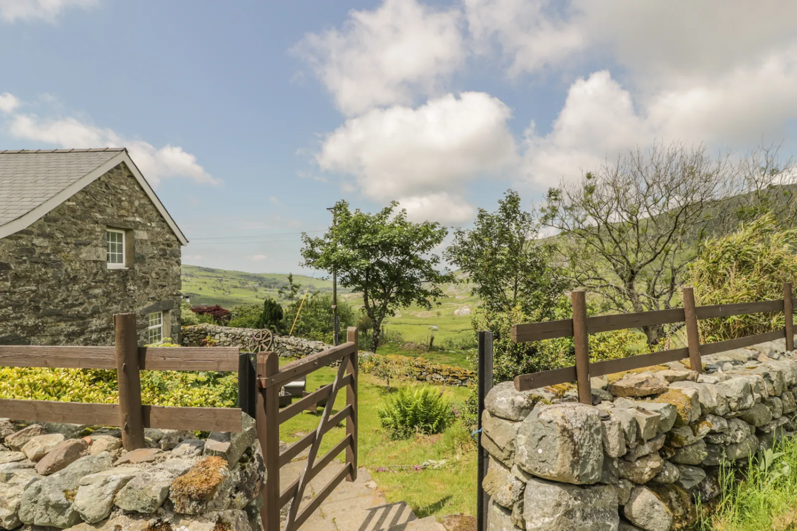 Property image 2 for SC985746