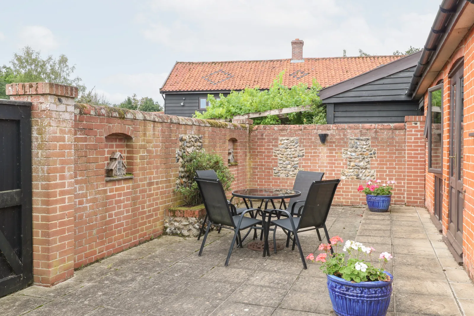 Property image 3 for SC985810