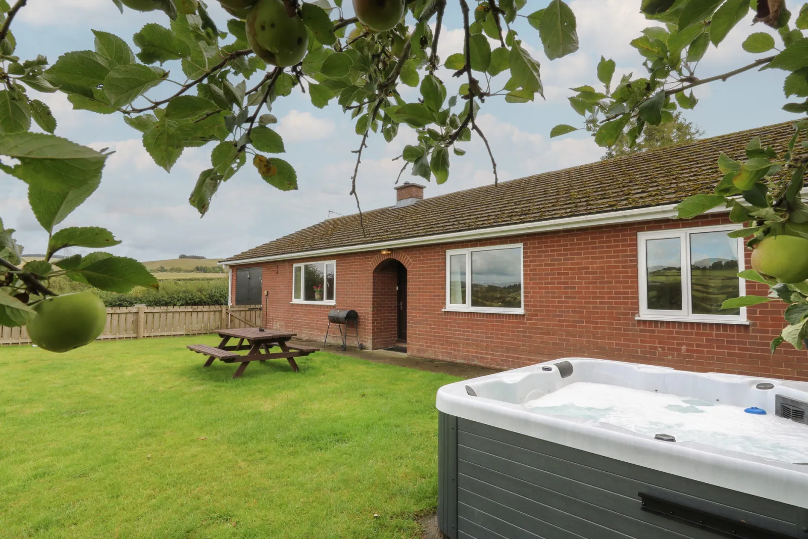 Property image 2 for SC985857