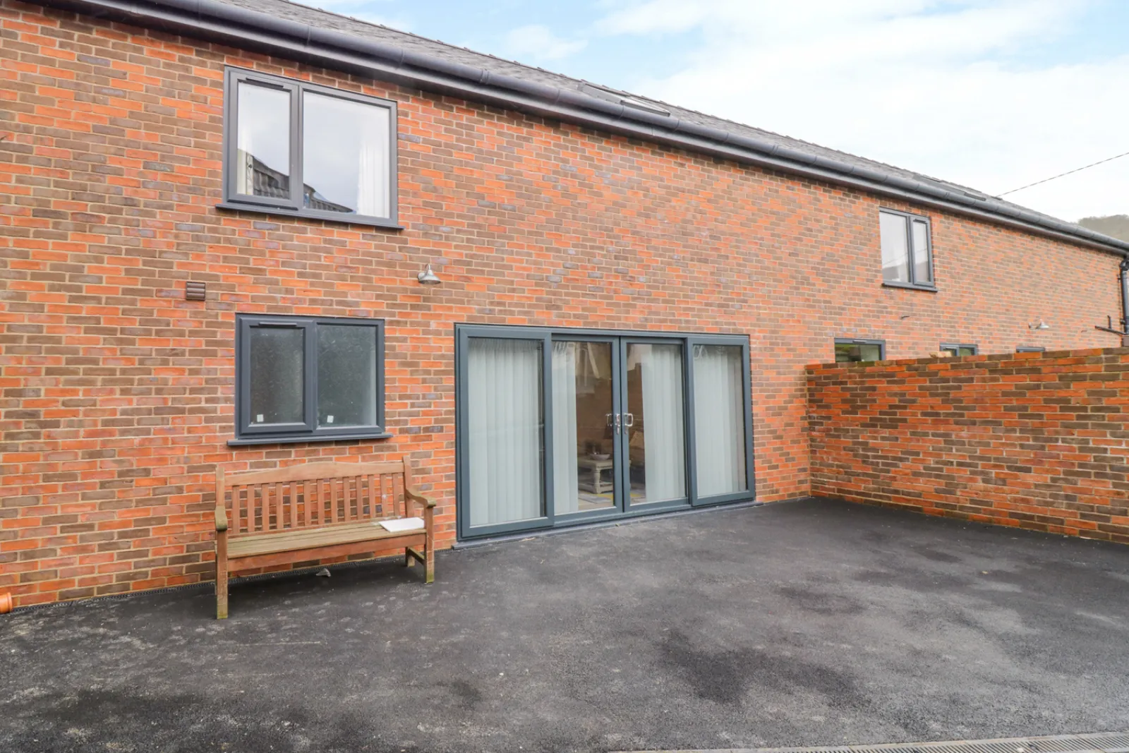 Property image 2 for SC986384