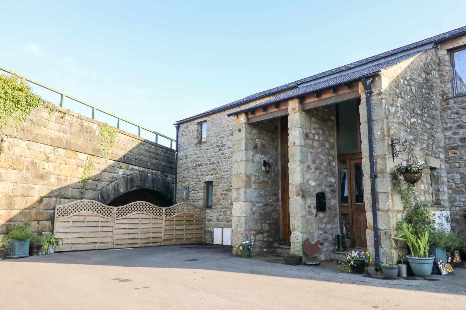 Property image 2 for SC986936