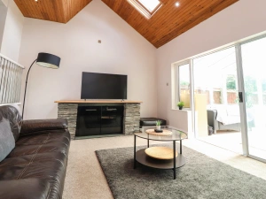 Property image 6 for SC987098