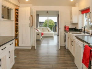 Property image 9 for SC987701
