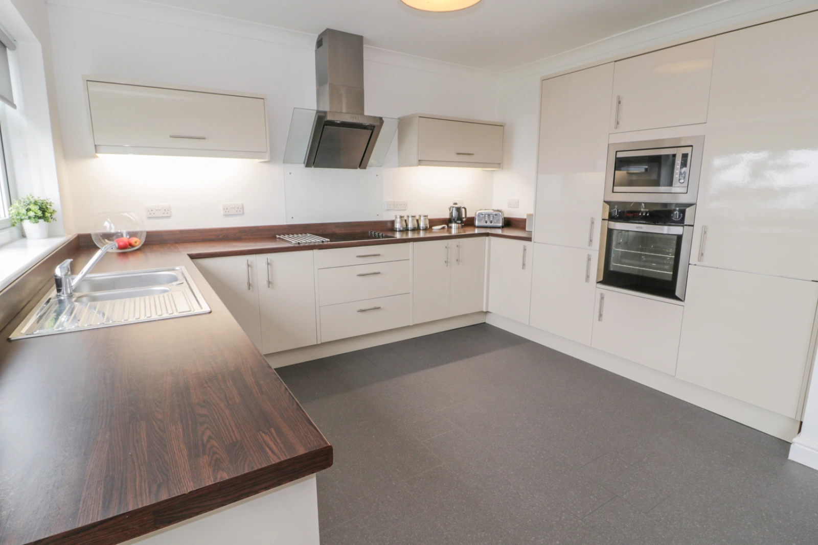 Property image 9 for SC987874
