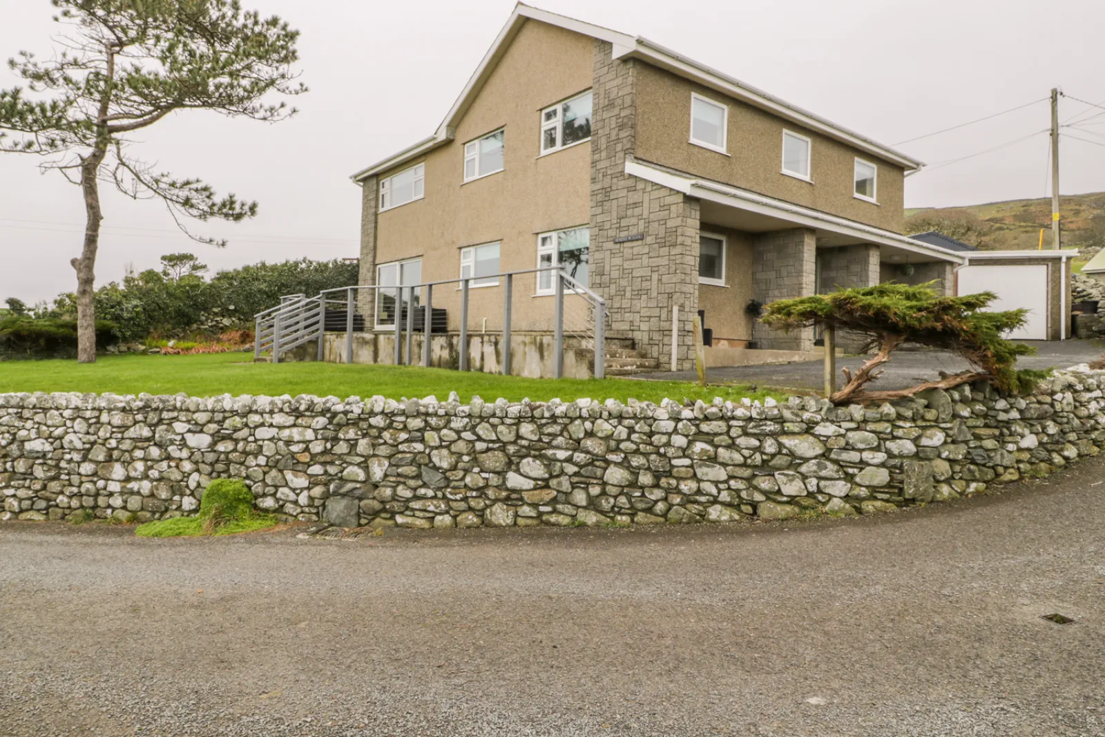 Property image 2 for SC987874