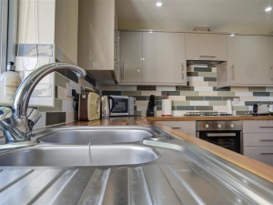 Property image 6 for SC988646