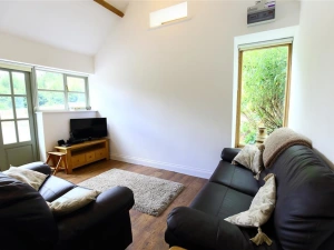 Property image 5 for SC988895
