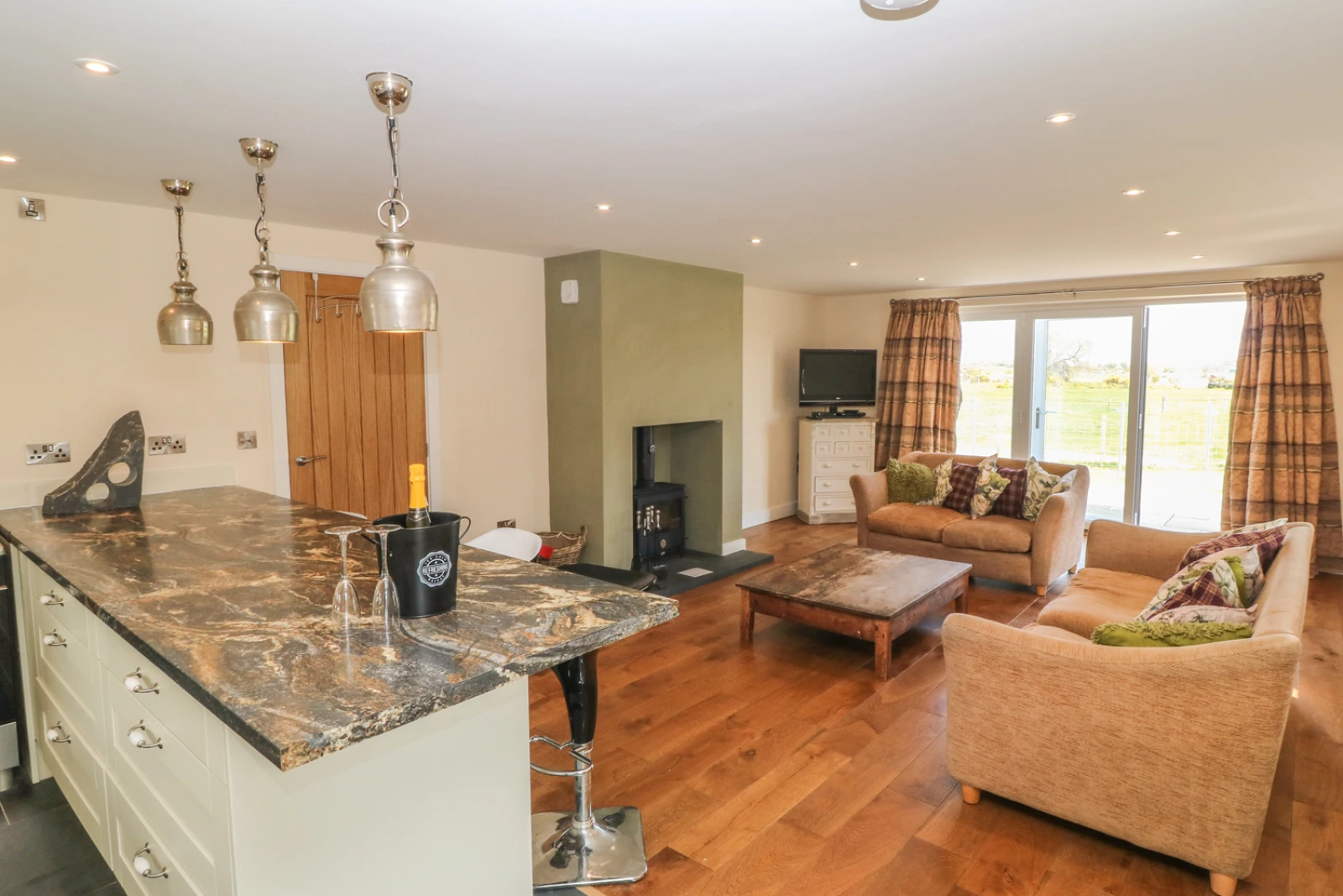 Property image 6 for SC989775
