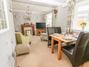 Property image 4 for SC990946
