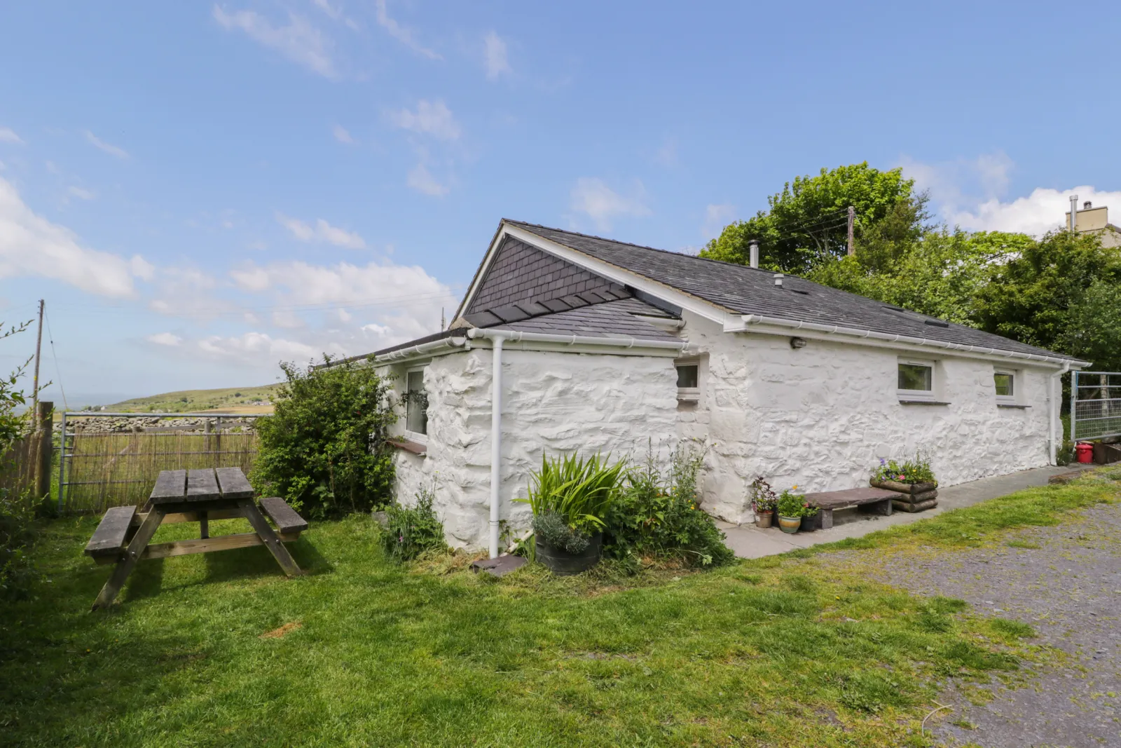 Property image 2 for SC9950
