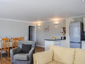 Property image 9 for SC995090