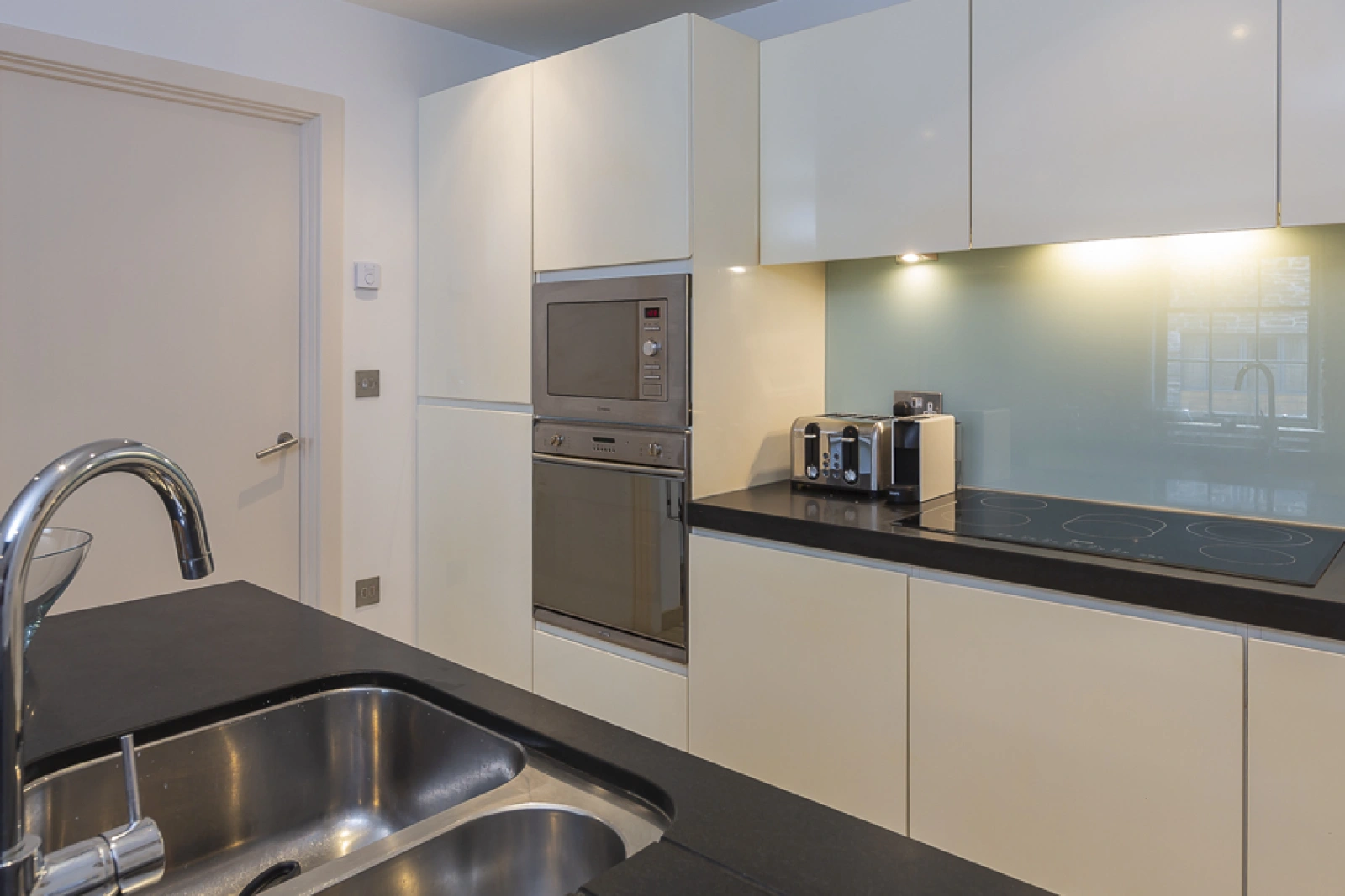 Property image 8 for SC995180