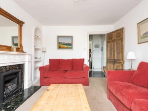 Property image 6 for THC002