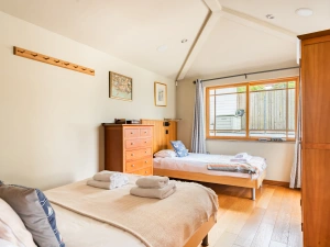 Property image 8 for THC1020