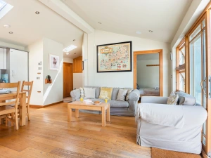 Property image 2 for THC1020
