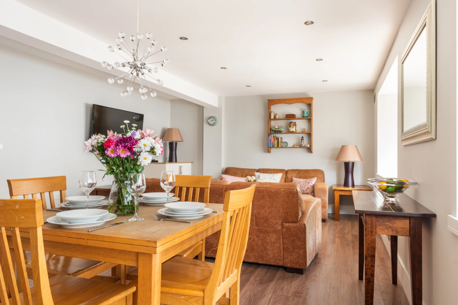 Open plan dining area