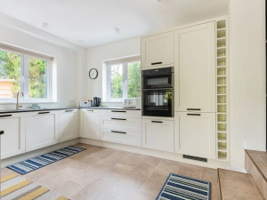 The spacious well equipped kitchen