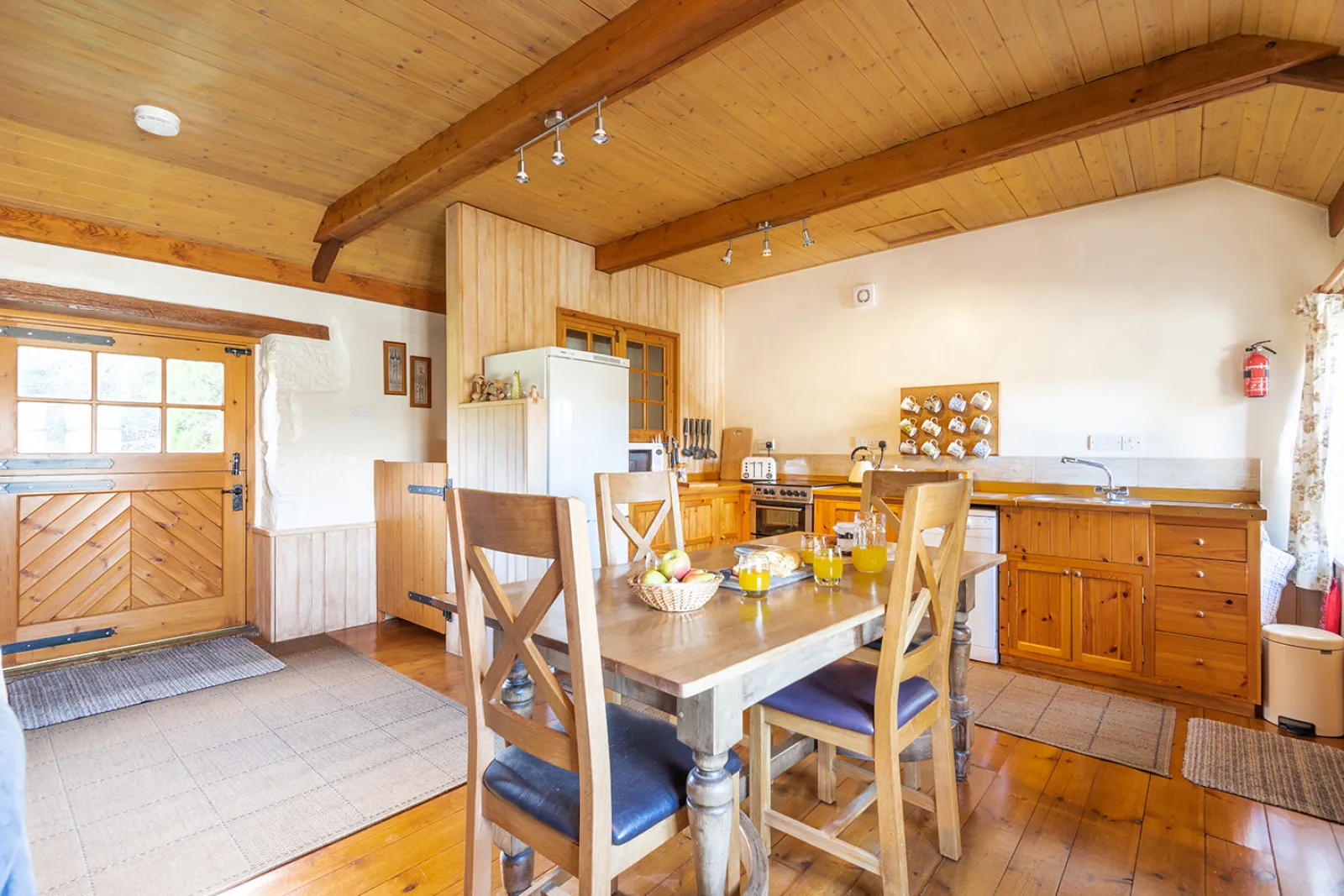 Property image 2 for THC231