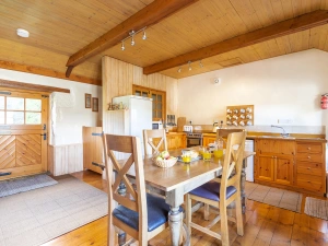 Property image 2 for THC231