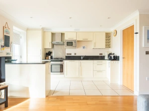 Property image 8 for THC2THURL