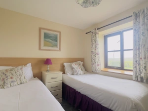 Property image 8 for THC394