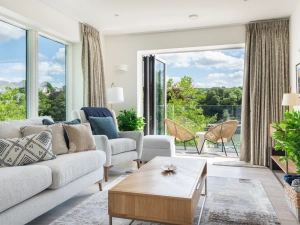 The first floor lounge with balcony