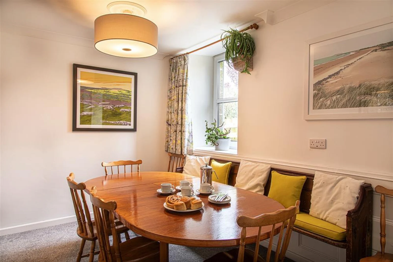 Dining area in Kitchen cont.