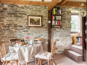 Dining table area