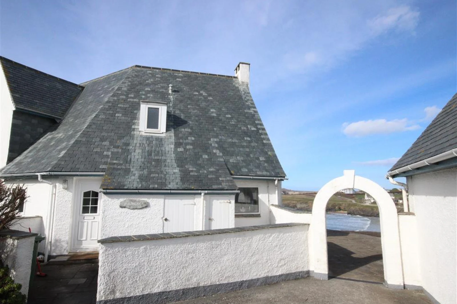 Parking with a view at Roswidden
