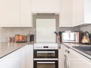 Property image 4 for THC818