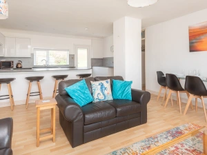 Property image 7 for THC818