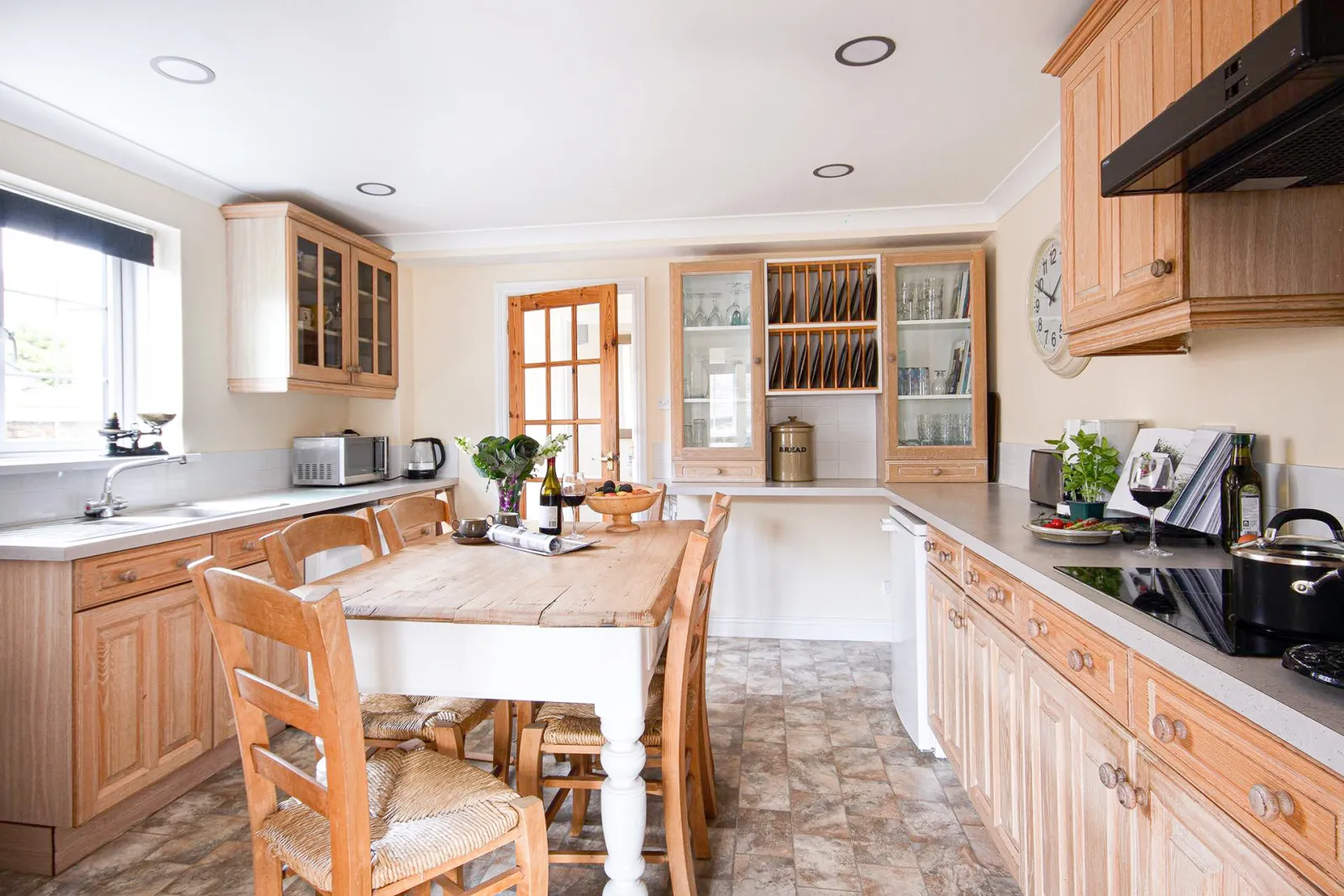 Property image 7 for THC884