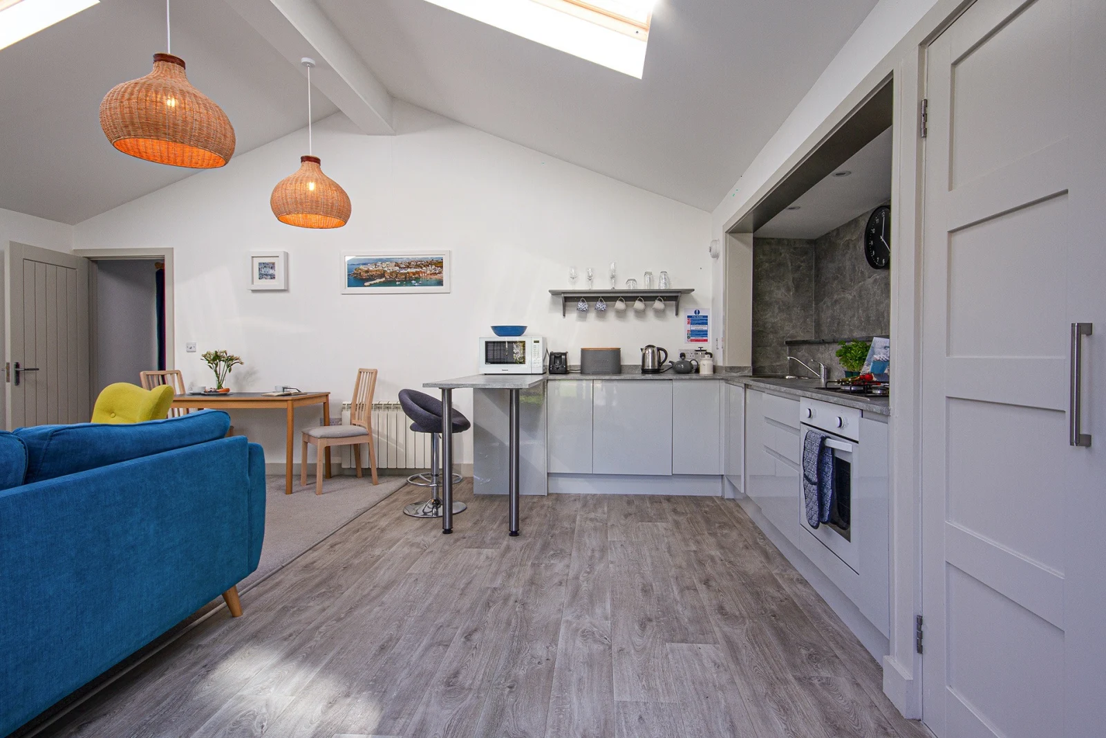 Kitchen/dining