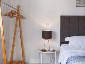 Bedroom continued