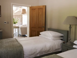 Property image 9 for THCA429