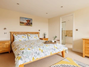 Property image 4 for THCA593