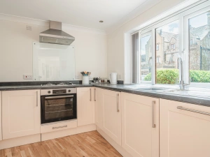 Property image 3 for THCA817