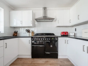 Property image 4 for THCA927