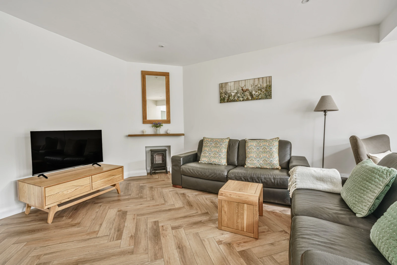 Property image 3 for THCA933