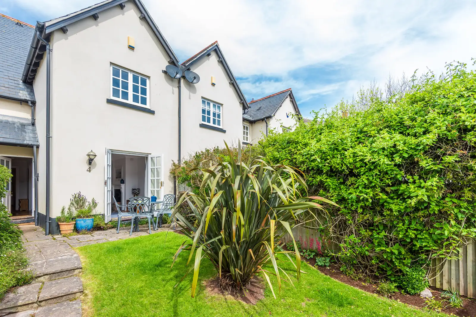 Welcome to Annie's Cottage