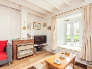 Another view of the living space