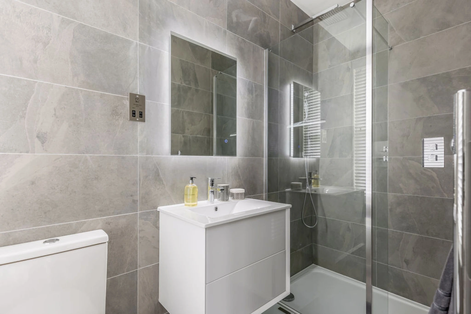 Property image 8 for THCB277