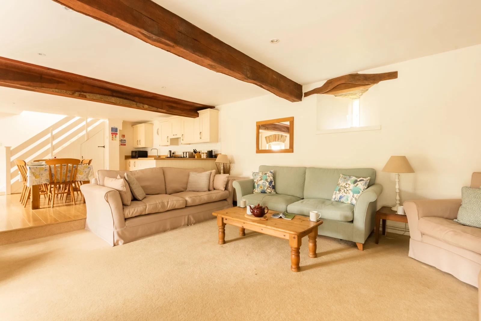 The lounge 