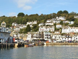 East Looe Quay, a few steps away from the apartment